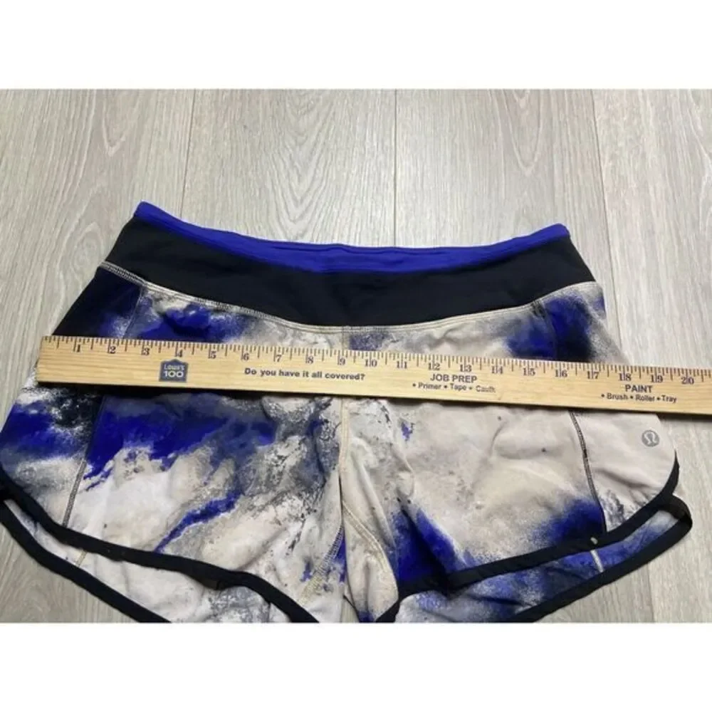 Lululemon Short Women 6 Speed Short Milky Way‎ Purple Running Active Gym 4.5
